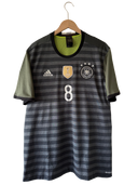 Deutschland Auswärtstrikot 2015/16 - Özil #8 (XXL)