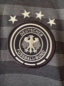 Deutschland Auswärtstrikot 2015/16 - Özil #8 (XXL)