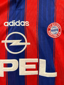 Bayern Munich 1995/97 Adidas Home Shirt Helmer #5 Size L | Close up badge