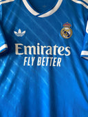 Real Madrid Auswärtstrikot 2025/26 (Größe L)