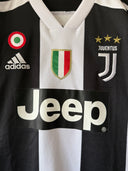 Juventus 2018/19 Home Shirt - Ronaldo #7 (M)