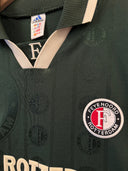 Feyenoord Away Shirt 1997/98 Adidas | Close up badge