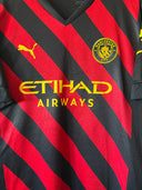 Manchester City 2022/23 Away Shirt De Bruyne Puma 765722-02 | Close up