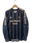 Newcastle 2005/06 Away Shirt L/S Shearer Adidas 110142 | Front View