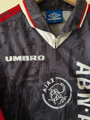 Original Ajax 1996/97 Away Shirt Umbro size XXL | Close up upper front