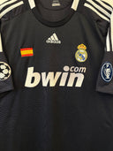 Real Madrid 2008/09 Champions League Third Shirt 685420 | Close up front